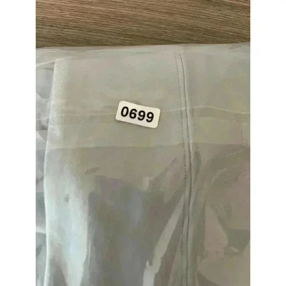 Athleta Eastbound Wide Pants Women's 16 Light Blue Pull On Stretch Athleisure - Picture 9 of 10